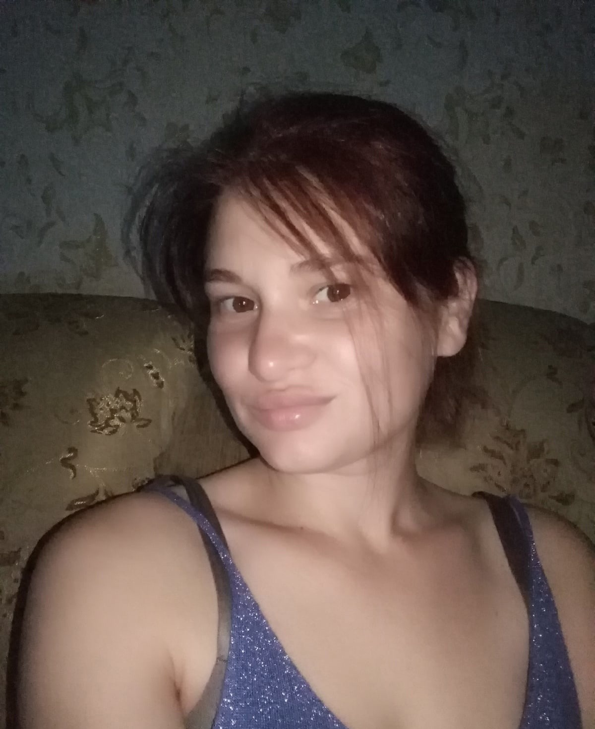 Анечка привлекальеная девушка из Крестовки цена от 3000 руб