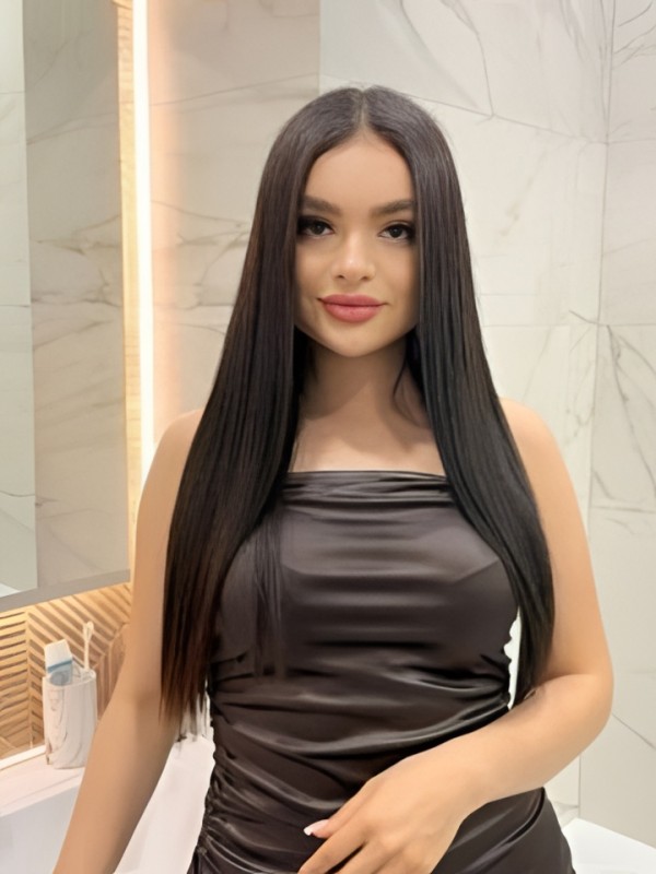 Дарья привлекательная девушка из Крестовки цена от 1500 руб