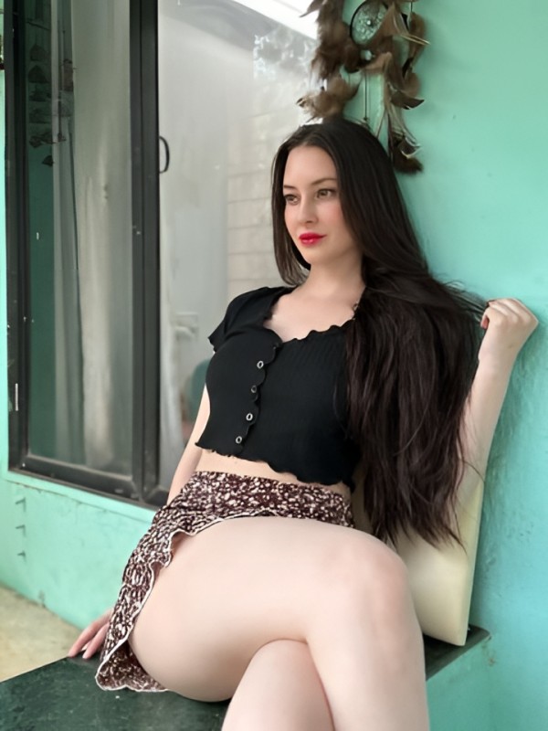 Веста привлекательная девушка из Крестовки цена от 2500 руб