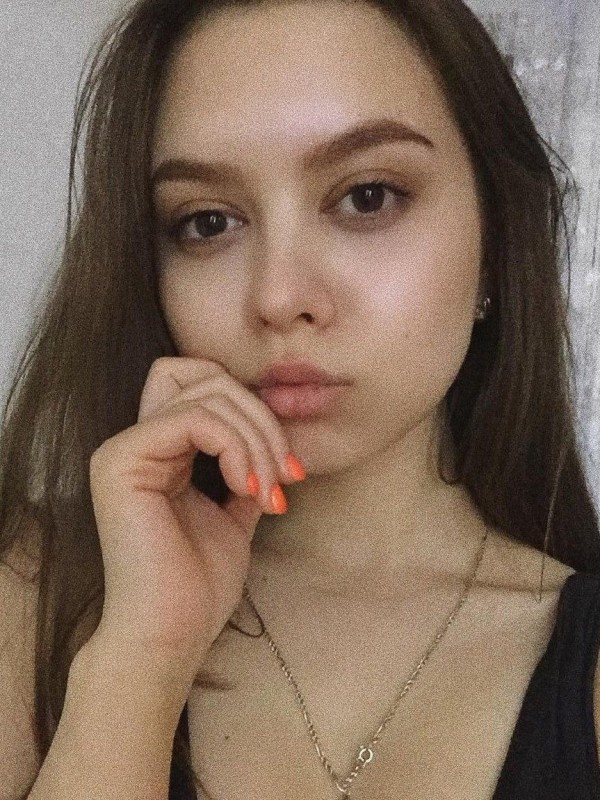 Маргоша привлекательная девушка из Крестовки цена от 3000 руб