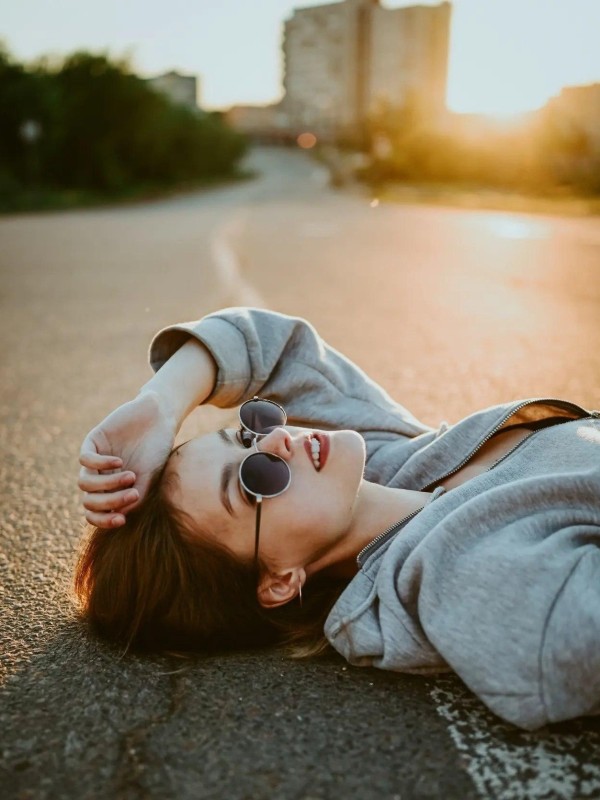 Василиса привлекательная девушка из Крестовки цена от 5000 руб