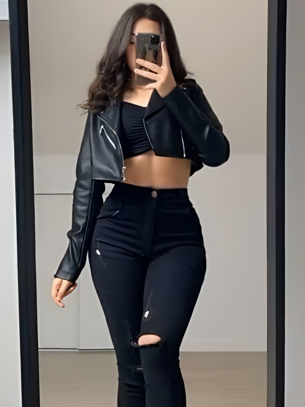 Соня привлекательная девушка из Крестовки цена от 10000 руб